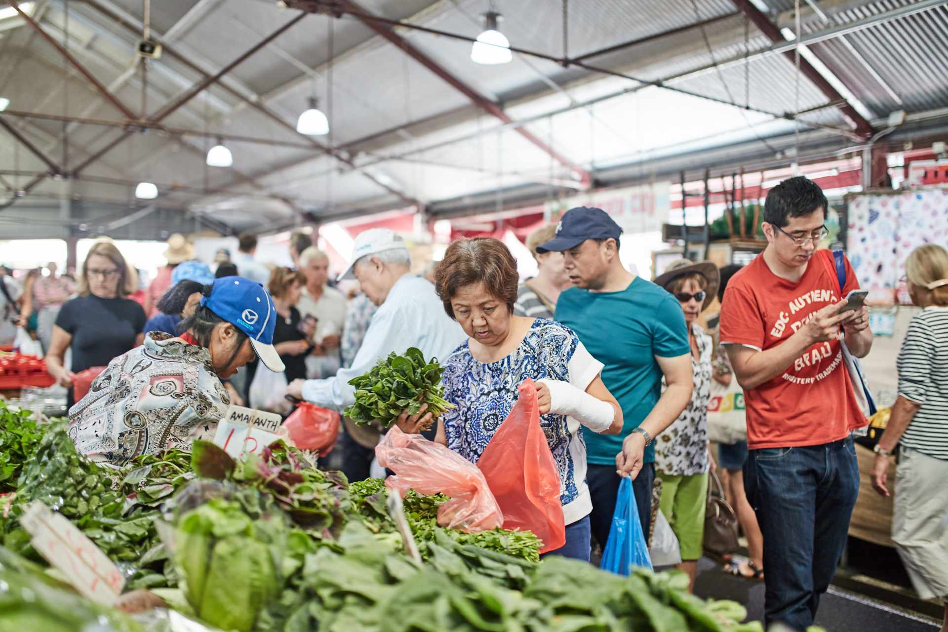 Banning SingleUse Plastic Bags at Queen Vic Market Queen Victoria Market