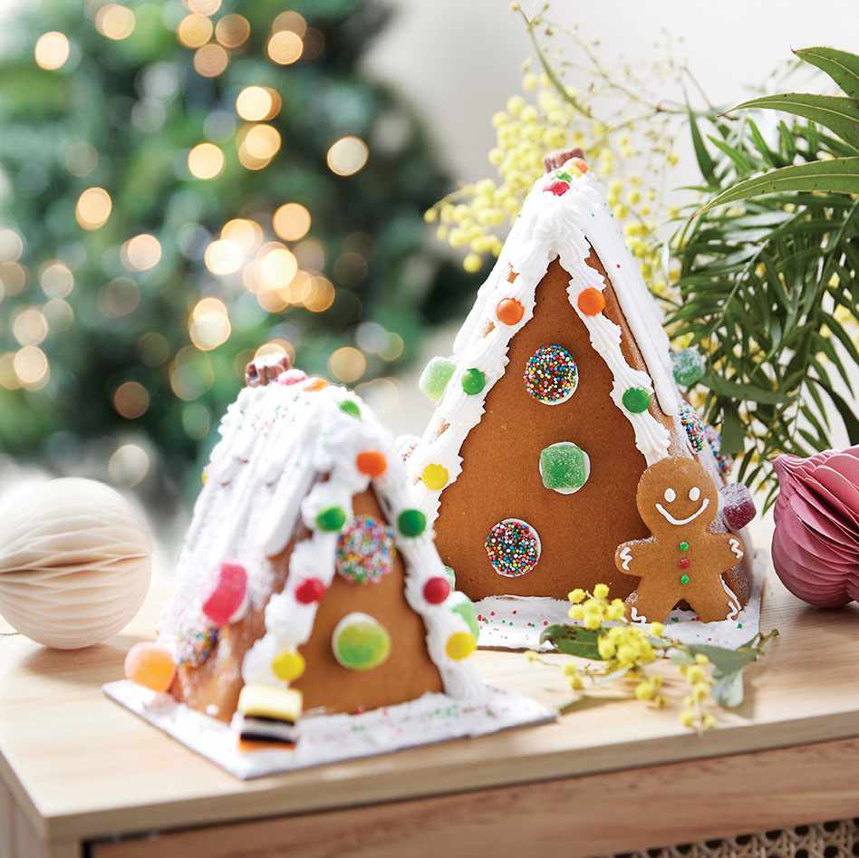 Small Gingerbread Chalet