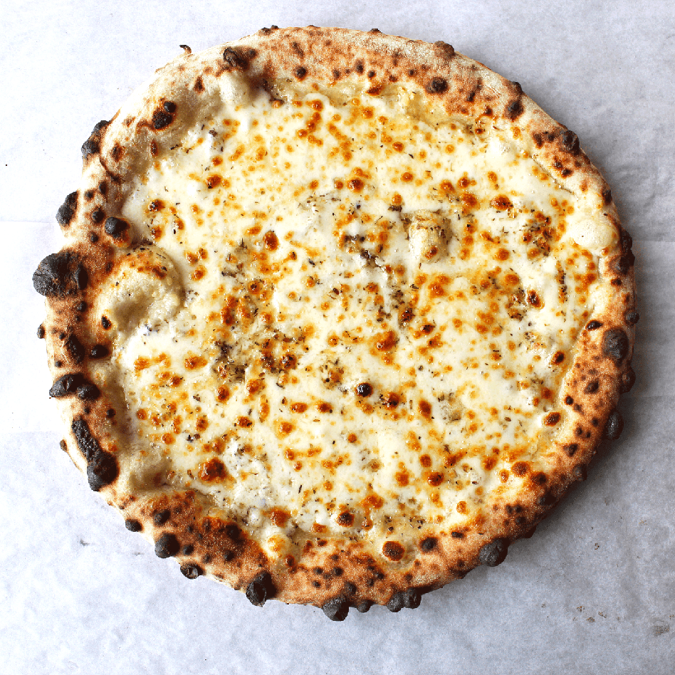 Tremila Woodfired Garlic & Cheese Pizza