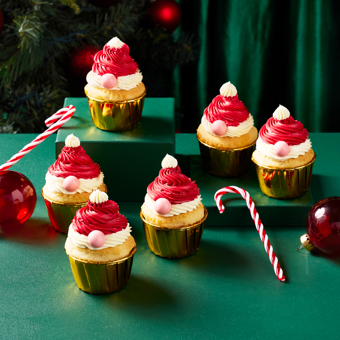 Vanilla Christmas Gnome Cupcakes